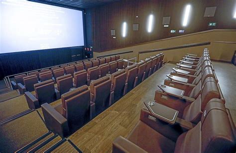 Cine Yelmo Vallsur, Valladolid